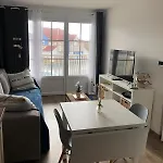 아파트 Les Appt Bord De Avec Balcon *