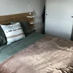 Les Appt Bord De Avec Balcon * 카미에르