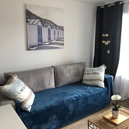 Les Appt Bord De Avec Balcon Camiers