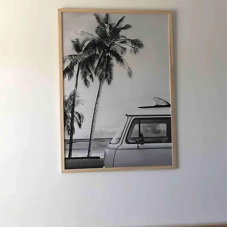Les Appt Bord De Avec Balcon Lejlighed *