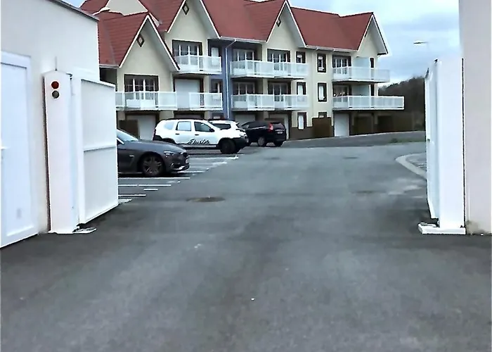 Lägenhet Les Appt Bord De Avec Balcon