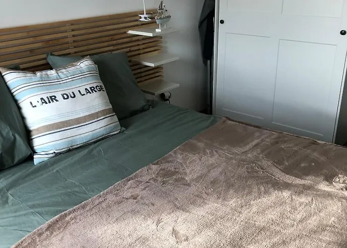 Les Appt Bord De Avec Balcon * Camiers